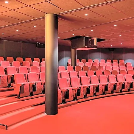 Corendon Amsterdam Schiphol Airport A Tribute Portfolio Hotel 4*