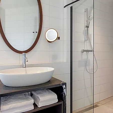 Corendon Amsterdam Schiphol Airport A Tribute Portfolio Hotel Badhoevedorp